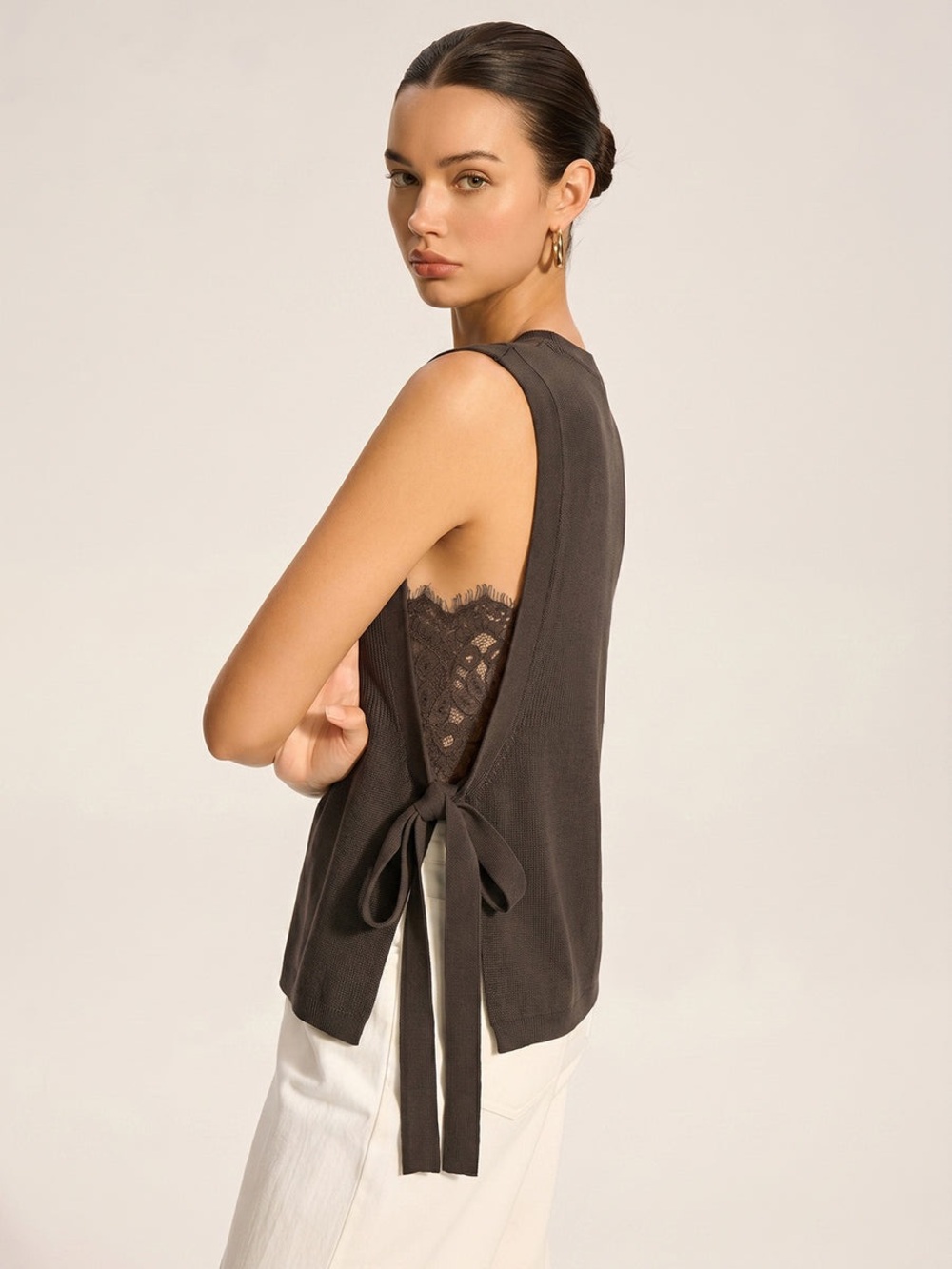 COMMENSE Side-Tie Lace Panel Knit Vest